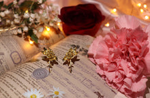 Load image into Gallery viewer, BLOSSOM EARRINGS ©