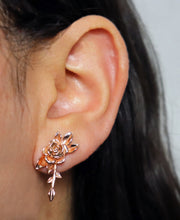 Load image into Gallery viewer, BLOSSOM EARRINGS ©